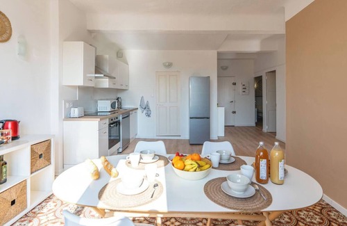 Pertuis Apartment | Spacious, warm and comfortable apartment