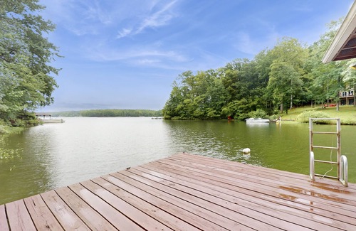 Morgan II House | Spacious waterfront escape with screened porch, water slide, kayak, & games