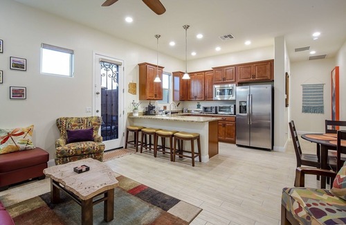 Rancho Vistoso House | Spacious, Well Appointed, Dog Friendly, Get Away with Mt. Views- Perfect for 2
