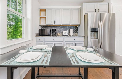 Braintree House | Spaciously Convenient Lake House 4 BR, 2 BA, Unit2