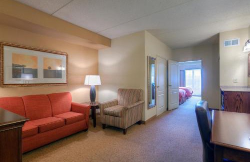 California Hotel | Spark by Hilton California Lexington Park