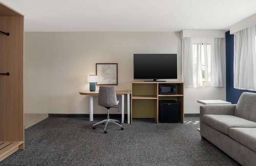 Carlisle Hotel | Spark By Hilton Carlisle South