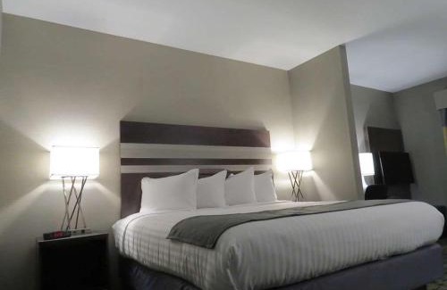 Erie Hotel | Spark by Hilton Erie