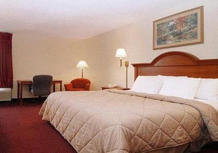 Pennington Bend Hotel | Spark By Hilton Nashville At Opryland