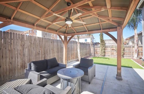 Raisin House | Sparkling & Spacious I Workout Equ. BBQ & Fire Pit