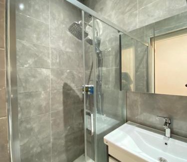 Kadikoy Apartment | Sparkling Studio - On the Kadıköy seaside