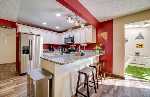 Sparks House | Sparks Retreat w/Private Hot Tub & Cozy Fireplace
