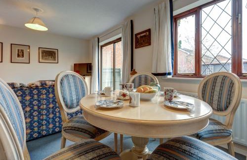 Cuddesdon House | Sparrows Nest