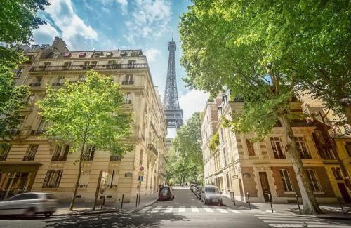 Quartier du Gros-Caillou Apartment | Special! 500m to Eiffel Tower: Duplex with terrace