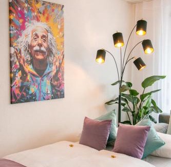 Basel City Centre Apartment | Special EiNSTEiN I Apartment Basel, Messe Kleinbasel 10-STAR