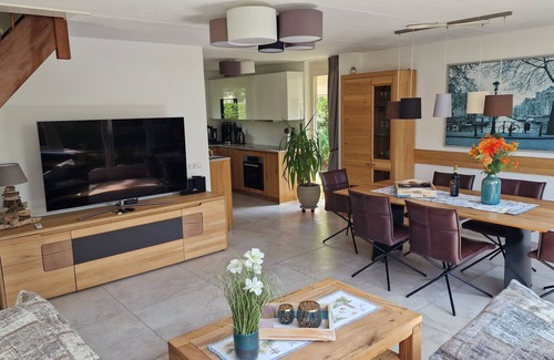 Sint Maarten House | Special FH with dream swing, beach cabin, swimming pool, Gazelle bicycles