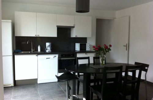 Tamaris Villa | Special offer 700€ per week Bas de Villa Facing the sea with garden, from October to May