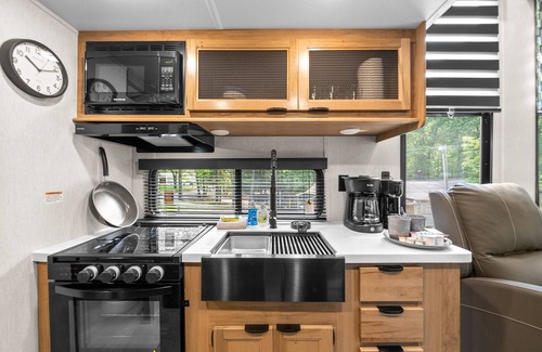 Springville House | 'Special Place' Near KY Lake (1 min from Carper's Cove) - 128 Joynter Rd