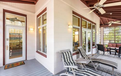 San Juan House | Special Purpose by Oversee 30A