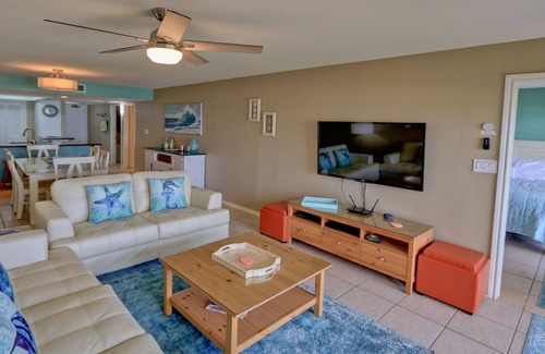 South Padre Island Condo | Specials! Luxe Oceanfront, WFH, Extra amenities!