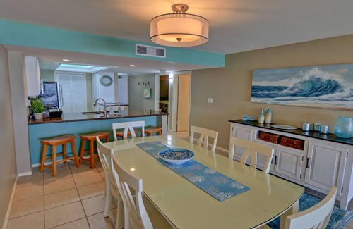 South Padre Island Condo | Specials! Luxe Oceanfront, WFH, Extra amenities!