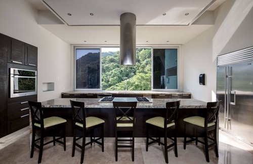 Amapas Apartment | Spectacular 11,000 sqft PH fully Staffed