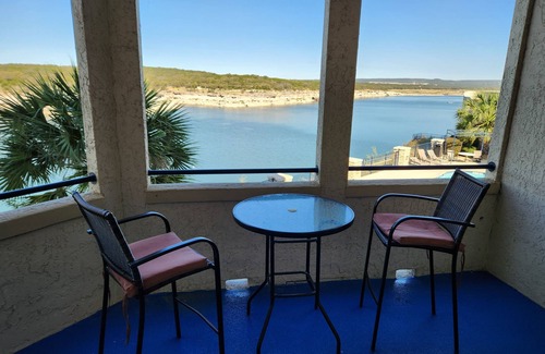 Lago Vista Condo | Spectacular 2-bedroom Lakefront Resort Type Condo in Lake Travis