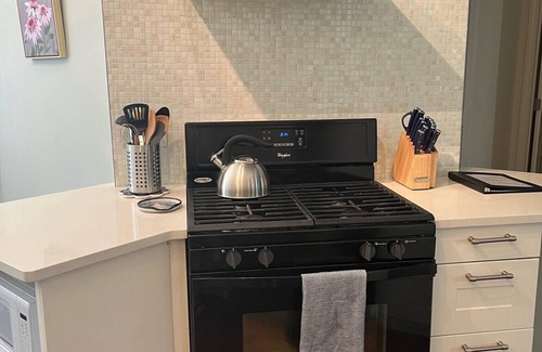 Summerhill House | Spectacular 3 BDR Townhouse Near Downtown ATL, GSU