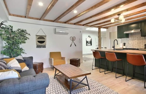 Old Quebec Apartment | Spectacular 3 Bdrm Old Quebec Penthouse