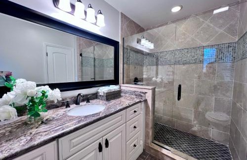 Southwest Anaheim House | Spectacular 5 Bedroom, 4 Bath Pool Home Near Disney