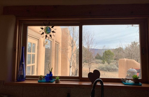 Taos House | Spectacular Adobe! 3 Bed 3 Bath 3 acre. 2 Master Suites.Hot tub & views galore!