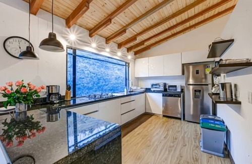 Choconta Cabin | SPECTACULAR AND MODERN HOUSE IN SISGA WITH A VIEW