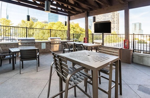 North Buckhead Apartment | Spectacular Buckhead Atlanta Condo