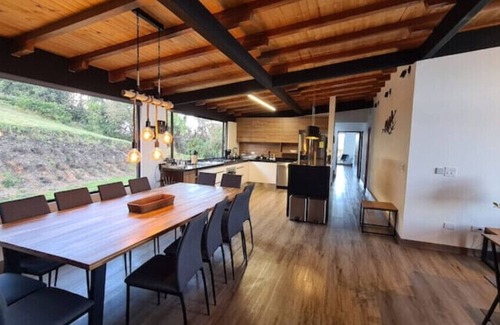 Choconta Cabin | Spectacular House with an Impressive View