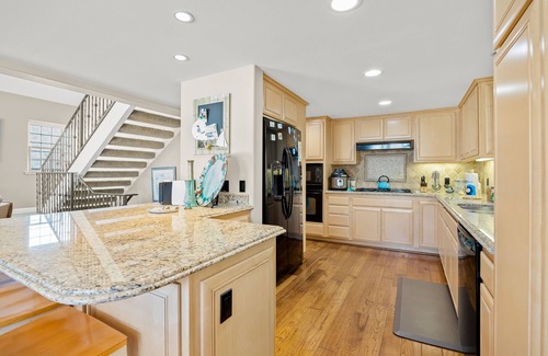 Hollywood Beach House | Spectacular home with rooftop deck, ocean view, & fireplace - 1 block from ocean