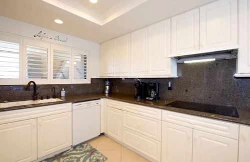 Solana Beach Condo | Spectacular Oceanfront Surfsong Condo 2 BR 2 Bath