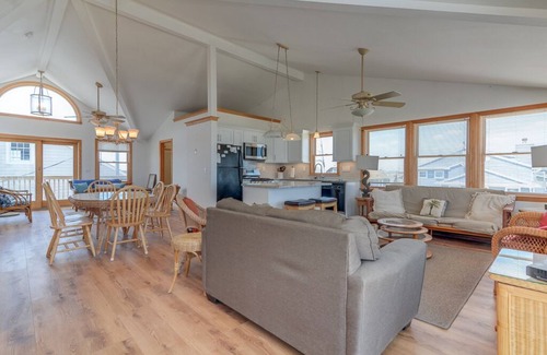 Lavallette House | Spectacular Oceanview Apartment With Great Views of Ocean