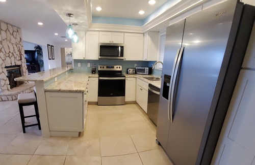 Whitney Beach House | Spectacular Panoramic Bay Views with Deep Water Boat Dock!