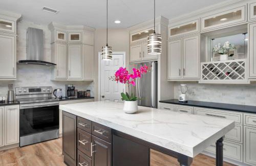Provincetowne House | Spectacular Singe-Family Home with Pool & Amenities