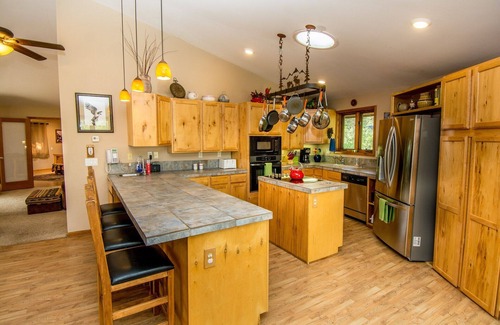 Pagosa Springs House | Spectacular Tree house! Amazing Views!