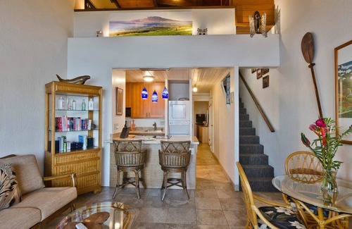 Maalaea Condo | Spectacular Treetop Oceanfront View - Central A/C - Sleeps 6 - Turtles & Whales