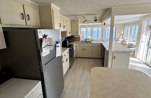 High Bar Harbor House | Spectacular 5BR/4 bath Bayfront - newly renovated - North end of LBI