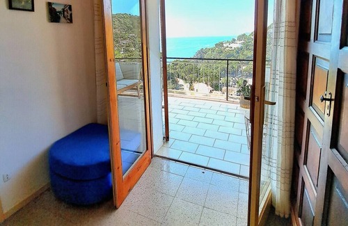 Canet de Mar Apartment | Spectacular Views at the Rose of the Sea!