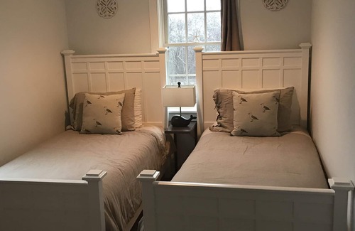 Tom Nevers House | Spectacular Views, Immaculate, Walk to Quiet Beach, Central AC, Private, Quiet
