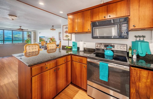 Princeville Condo | Spectacular Views of Hanalei Bay 2 bedrooms