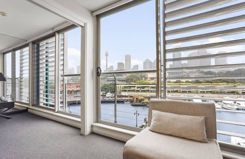 Woolloomooloo Apartment | Spectacular Waterfront with Cosmopolitan Lifestyle