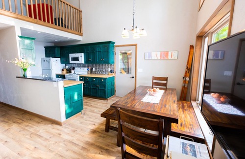 Fish Creek House | SPECTACULAR WATER VIEWS on the bluff. Secluded. Quiet.