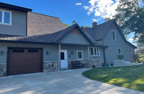 Sturgeon Bay Apartment | Spectacular Waterfront in Door County