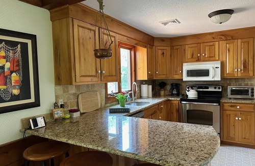 East Dennis House | Spectacular Waterfront View! A/C - Minutes to Beauitiful Beaches & Golf Course!
