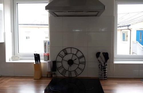 Hatfield Apartment | Spectre - Contractors Relocators Longstay Discount