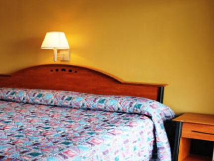 Bristol Hotel | Speedway Inn