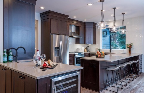 Twin Creeks House | Spend the Holidays with us in Sun Valley! Newly Furnished 4 Bedroom Home with Hot Tub