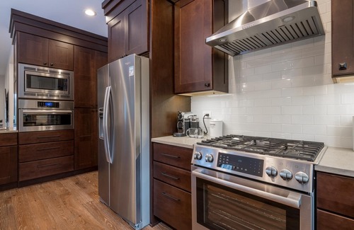 Twin Creeks House | Spend the Holidays with us in Sun Valley! Newly Furnished 4 Bedroom Home with Hot Tub
