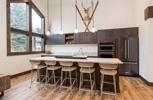 Sun Valley Condo | Spend Winter in Sun Valley! Remodeled Condo Walking Distance to Dollar Mountain
