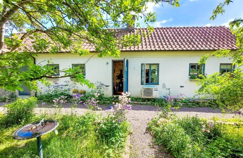 Kattarp House | Spend wonderful vacations in the countryside surrounded by cows and fields